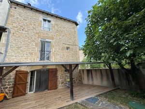 Vente maison 2 pièces 51 m² à Nuces (12330)  139 000 €