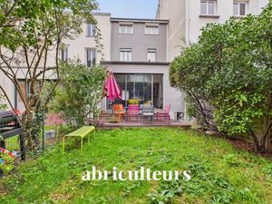 Maison de ville à vendre dans le quartier Aristide Briand