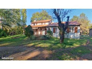 Pavillon 4 pièces 136 m²