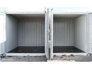 Location box sécurisée 15 m²