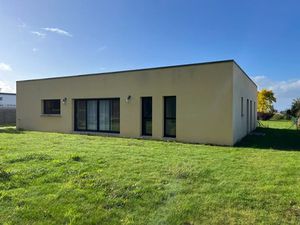 Vente maison 4 pièces 98 m² à Cléden-Poher (29270)  276 120 €