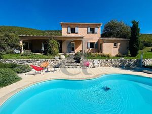 Vente villa 5 pièces 121 m² à Buis-les-Baronnies (26170)  415 000 €