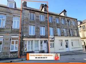 Immeuble 72 m² avec potentiel à renover – cœur de Tinchebray