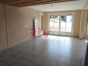 EXCLUSIVITE - LOCAL PROFESSIONNEL CONDRIEU