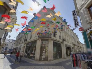 Location appartement 2 pièces 35 m² à Chatellerault (86100)  345 €