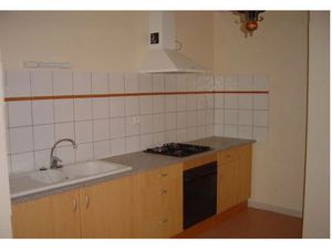Location appartement 4 pièces 90 m² à Gaillac-Toulza (31550)  660 €