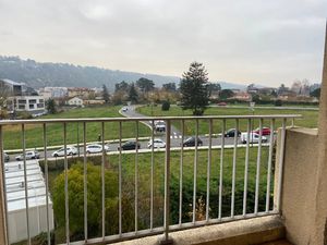 Location appartement 1 pièce 38.5 m² à Sainte colombe (69560)  570 €