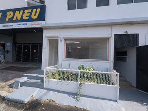 Local commercial Le Marin 32.417 m2