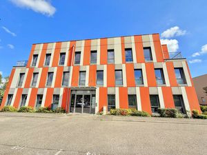 Location Local Professionnel 68m² FRANCHEVILLE 69340