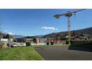 Sillingy (74330)- Appartement type T4 avec balcon - cave et parking