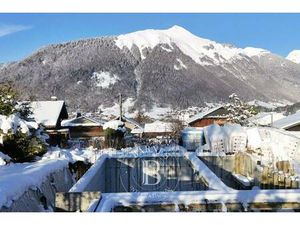 Morzine – Chalet neuf de 227 m² – 5 chambres – Terrasse et jardin exposés plein ouest