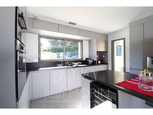 Vente maison 6 pièces 160 m² Beaumont-lès-Valence (26760)