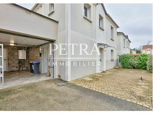 Maison L Hay Les Roses 4 pièce(s) 91.95 m2