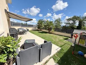 Peron 01630  Maison 4 Chambres 127m2 Avec Jardin + Piscine Et Garage