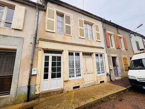 Vente maison 5 pièces 138 m² Saint-Saulge (58330)