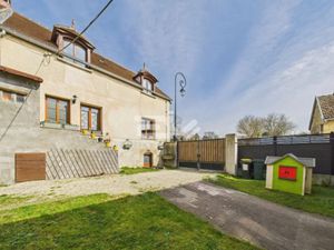 Vente maison 5 pièces 95 m² à Romain (51140)  199 900 €