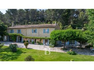 Ferme à vendre à Aix-en-Provence