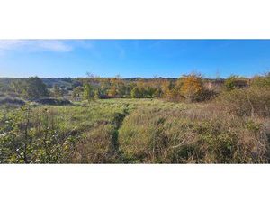 Terrain à bâtir - borné - viabilisé