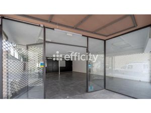 Vente locaux professionnels 154 m² à Morières-lès-Avignon (84310)  161 000 €