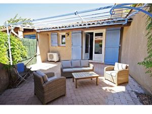 Vente villa 2 pièces 32.96 m² à Vidauban (83550)  190 000 €