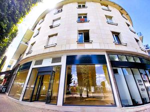 Vente locaux professionnels 59 m² à Meudon (92190)  287 000 €