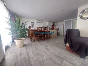 Vente maison 8 pièces 203 m² à Saint-Etienne-de-Tulmont (82410)  285 000 €