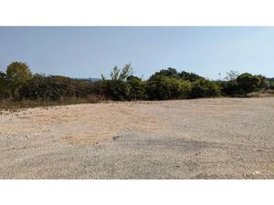 Vente terrain 690 m² à Gargas (84400)  110 000 €