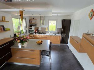 Pavillon de 119 m² à L'herbergement