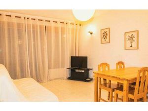 Location appartement 3 pièces 75 m² à Saint-Georges-de-Didonne (17110)