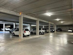 Vente parking Montélimar 26200 - 15000 € - Surface Privée