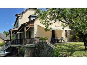 Vente maison 5 pièces 142m2 Espalion 12500 - 221000 € - Surface Privée