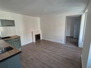 Location appartement 2 pièces 29m2 Pau 64000 - 610 € - Surface Privée