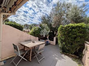 Vente maison 2 pièces 34 m² à Sanary-sur-Mer (83110)  195 000 €