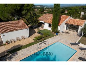 Vente maison 6 pièces 230 m² à Le Beausset (83330)  1 196 000 €