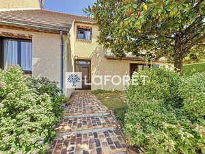 Maison de luxe à vendre dans le quartier Nord