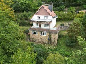 OPTION ! Dans un cadre verdoyant  maison 3 chambres avec app