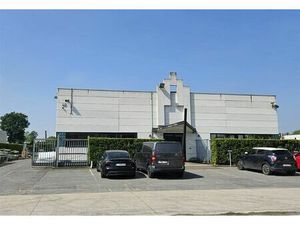 Semi-industrie met verhard terrein