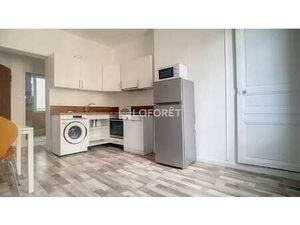 Location Appartement 2 pièces à Caudebec-lès-Elbeuf (76320) : à louer 2 pièces / 33m² Caud