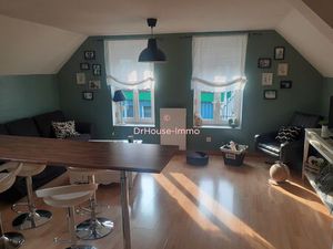 Camblain Chatelain - Immeuble de 3 lots  tous loués  très bien situé.