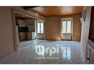Location maison  m² T-3 à Les Martres-de-Veyre  630 €