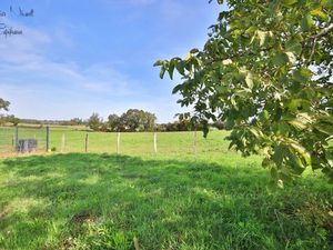 Vente terrain 1480 m² à Arbigny (01190)  49 700 €