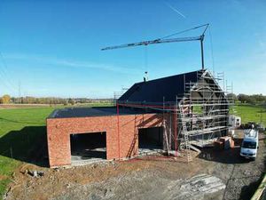 Idéalement située  surface commerciale de +/- 157 m²