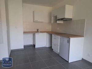 Appartement à louer 2 pièces 38.58 m² - Bormes-les-Mimosas (83) - 762€