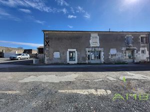 Immeuble rénové avec potentiel d'aménagement – Nancras-17