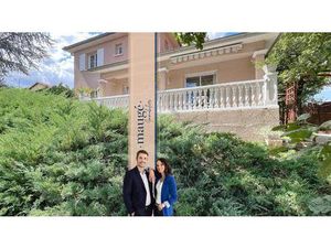 Maison - 4 Chambres - Buanderie -Garage double - Terrasses - Jardin - Au calme - Proche co