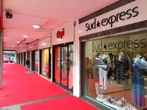 Vente locaux professionnels à Saint Gilles Les Bains (97434)  265 000 €