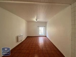 Maison à louer 2 pièces 39.77 m² - Le Vernet (03) - 420€