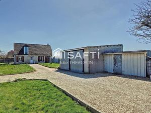 Maison avec garage sur terrain de 1 029 m²