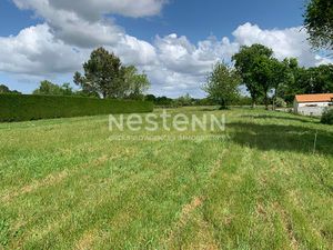 Terrain Chateau Guibert