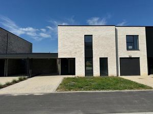 Maison de ville en vente à Rue de Boussu 2  Hautrage  Belgique | CENTURY 21®